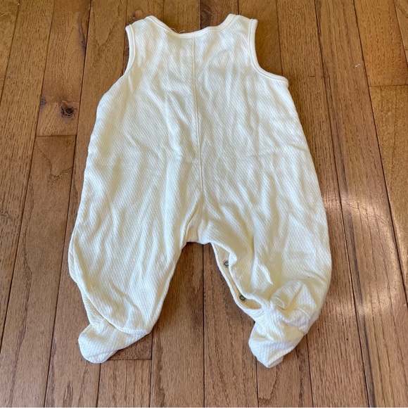 MINIWEAR CLASSICS YELLOW TEDDY BEAR EMBROIDERED BABY PAJAMAS SIZE 0/3 MONTHS - Picture 2 of 4